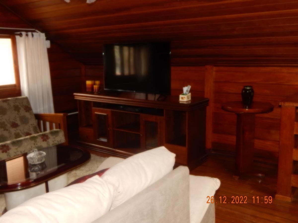 Casa de Campo em Penedo - RJ Itatiaia (Rio de Janeiro) Exterior foto